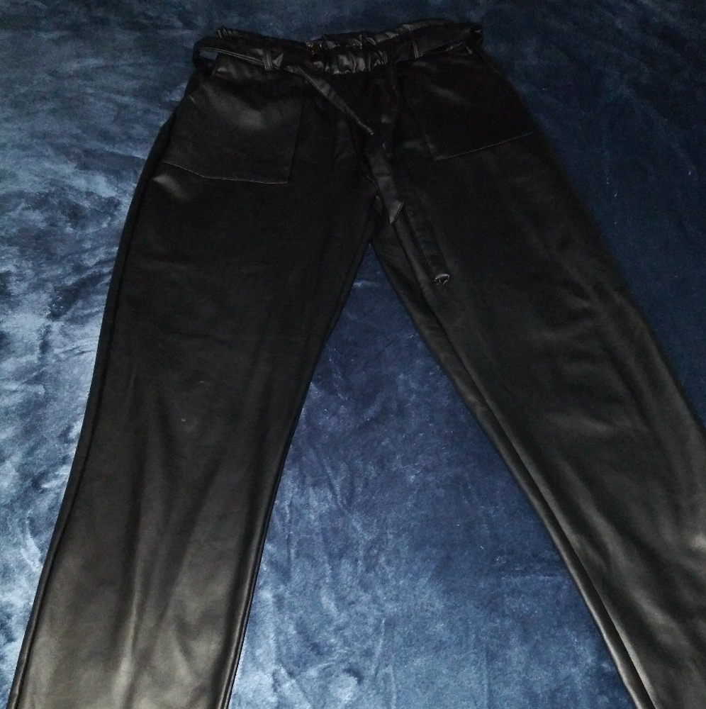 Leather high waisted pants